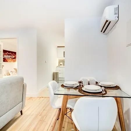 Alfama Stylish 182 *